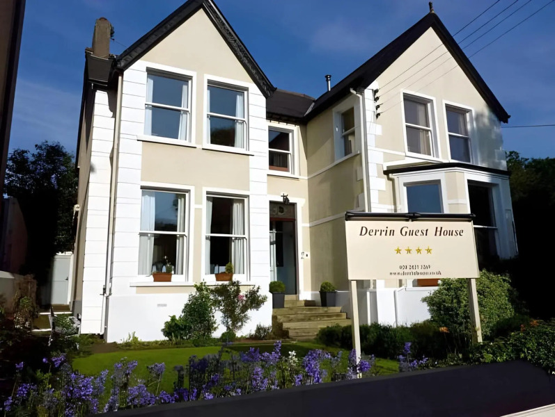 Derrin Guest House