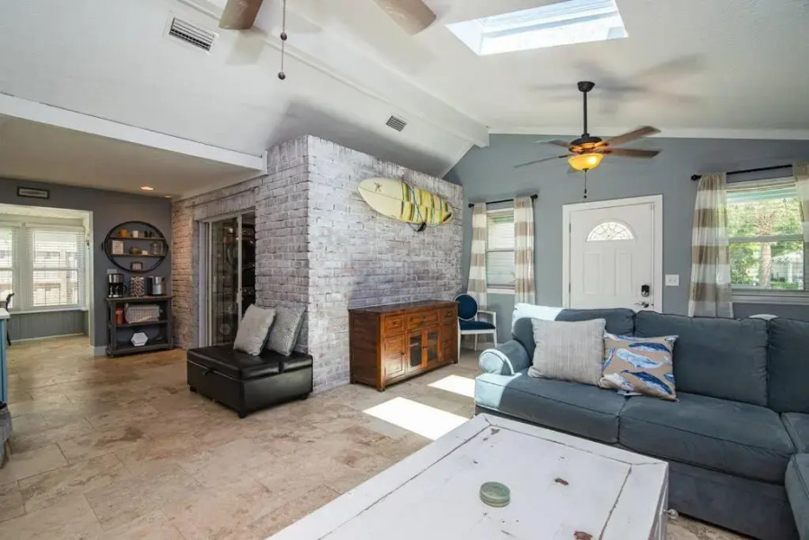 Beach House With Private Heated Pool Close To Mayo