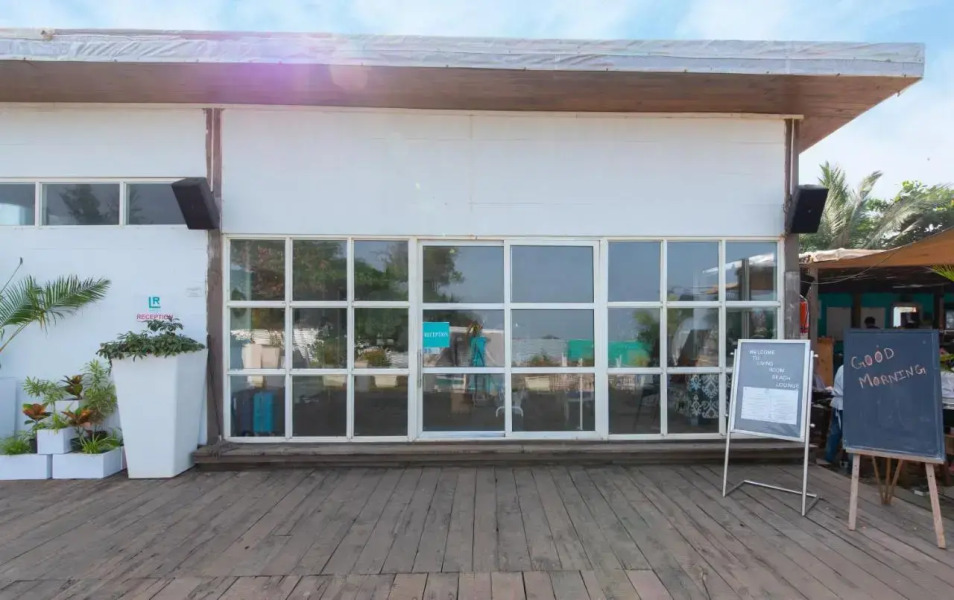 Living Room Beach Resort