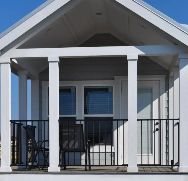 Bayfront Resort at Cross View