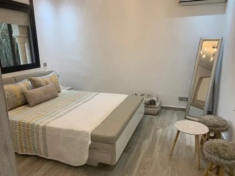 Archway Apartment M1A0P9