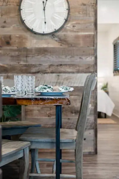 Stunning CargoHome Near Waco, Magnolia and Baylor