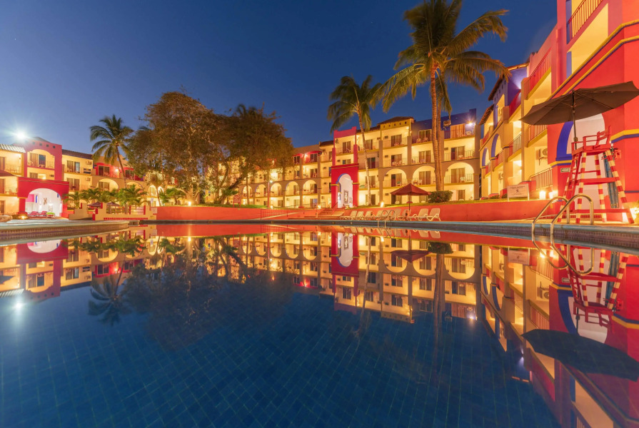 Royal Decameron Complex