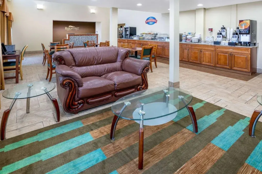 Baymont Inn & Suites Beloit