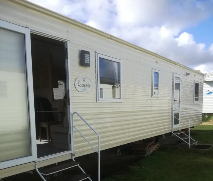 Bungalow With 3 Bedrooms in Nr Driffield - 250 m From the Beach