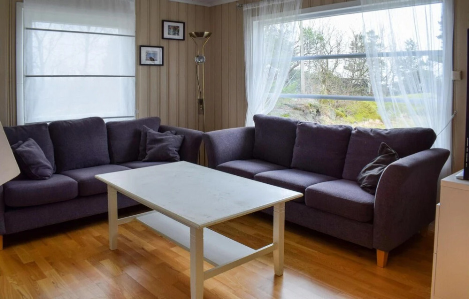 Nice Home in Stavern With 4 Bedrooms and Wifi