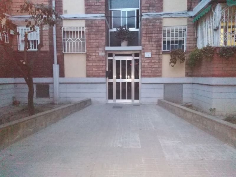 Private Rooms - Fira 2