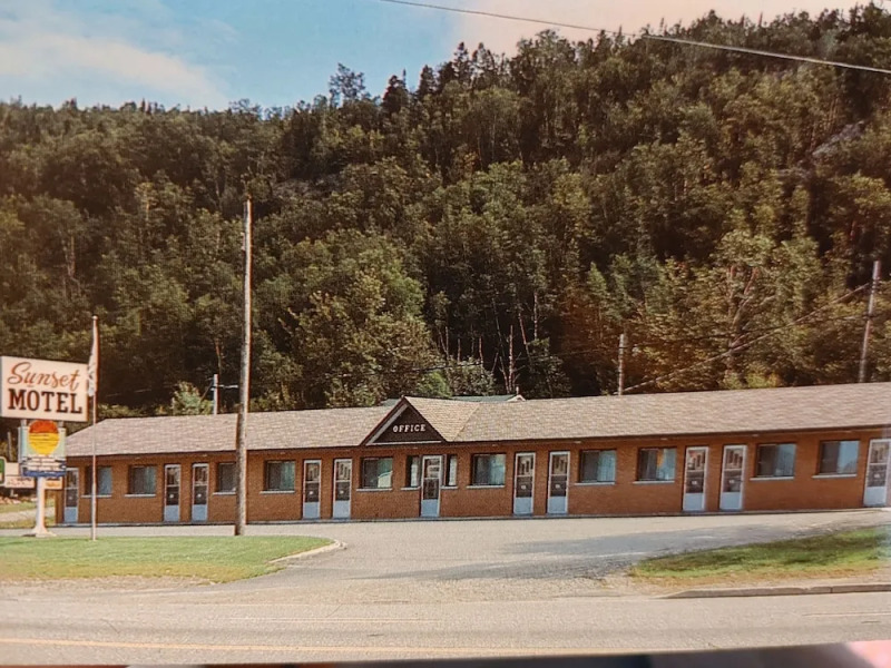 Sunset Motel