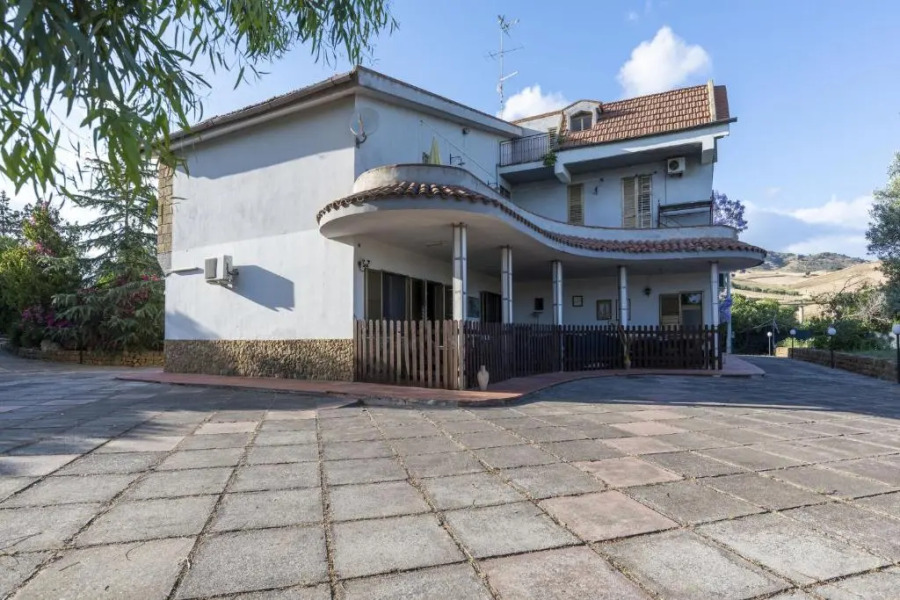 Villa zagara, tipical luxury Sicilian residence