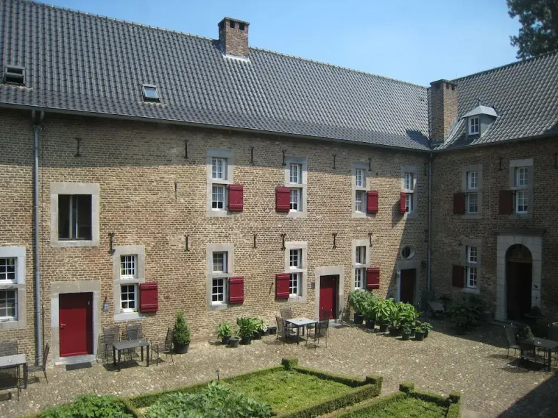 Flat in Water Mill 10 km From Maastricht