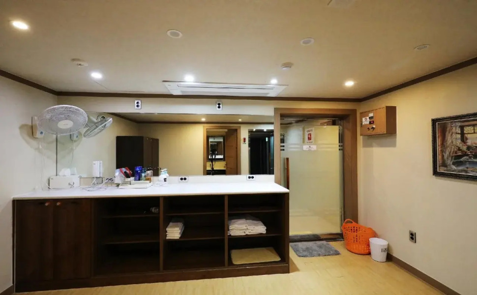 Gyeongju Tourist GG Hotel