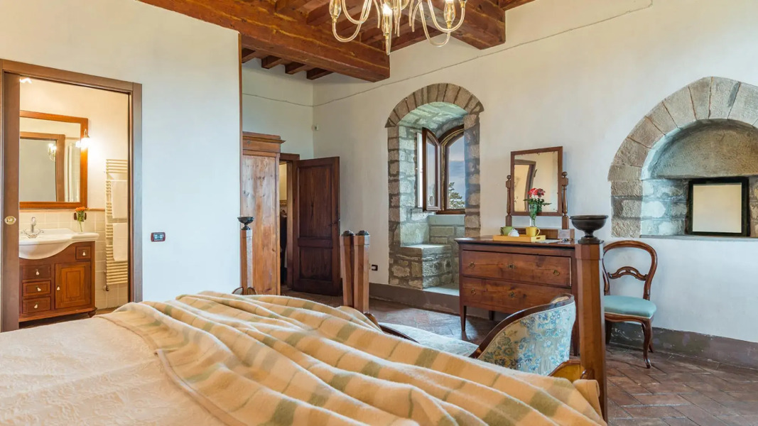 Pg-g212-dtor0at - Torre di Paciano 10 2