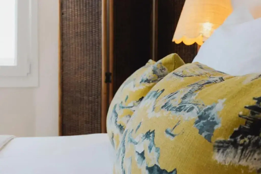 CASA ESPERANZA *Family Home Over the Sea*