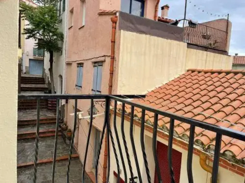 Rental Apartment Au 3ème et Dernier Etage