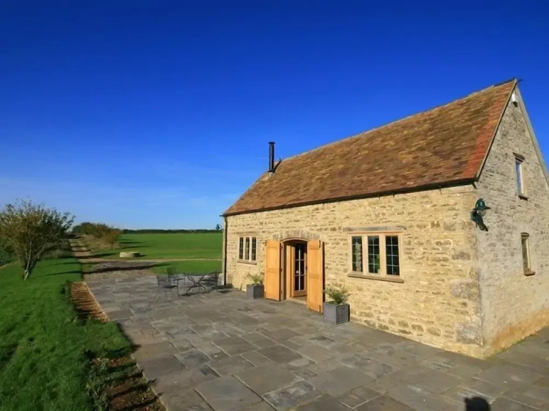 Calcot Peak Barn, CIRENCESTER