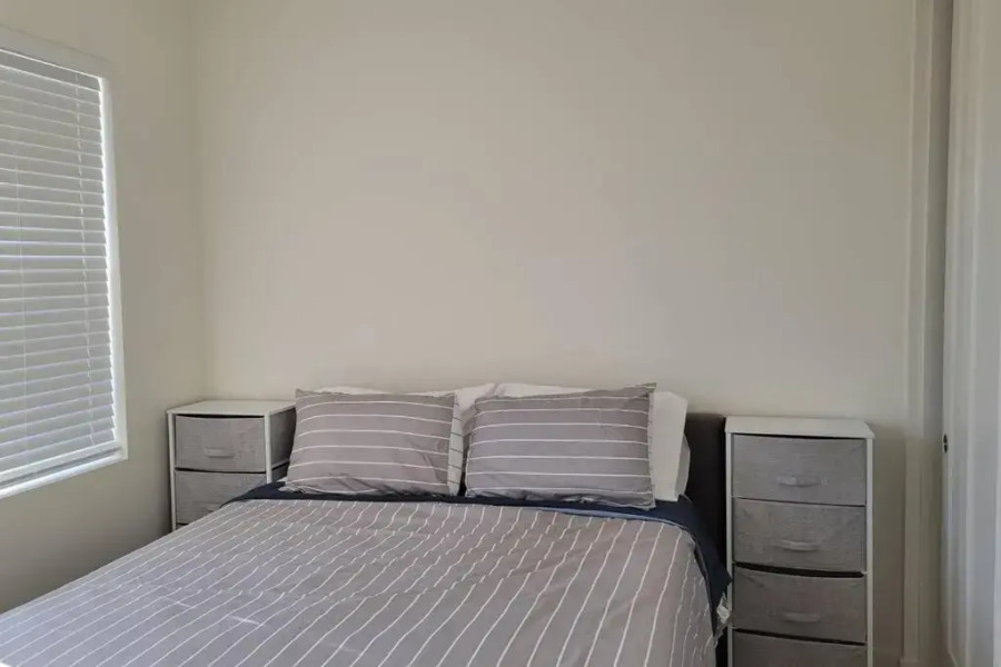 Chic 3 Level Large Kitchen close to 5 golf courses