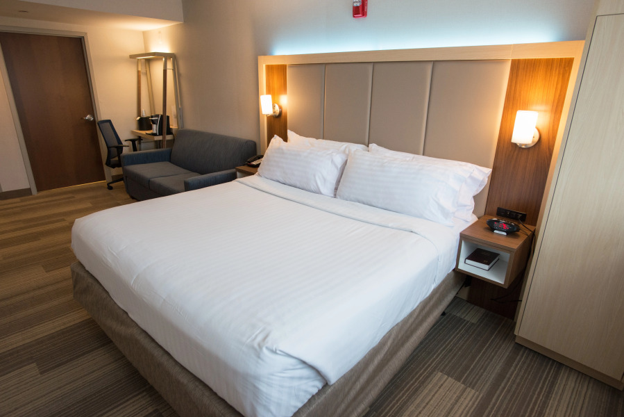 Best Western Roslyn-Long Island Hotel