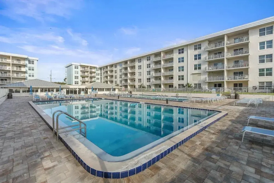 Z-sea Coast Gardens II 209