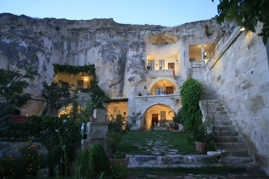 Elkep Evi Cave Hotel