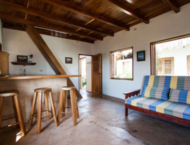 Paredon Surf House