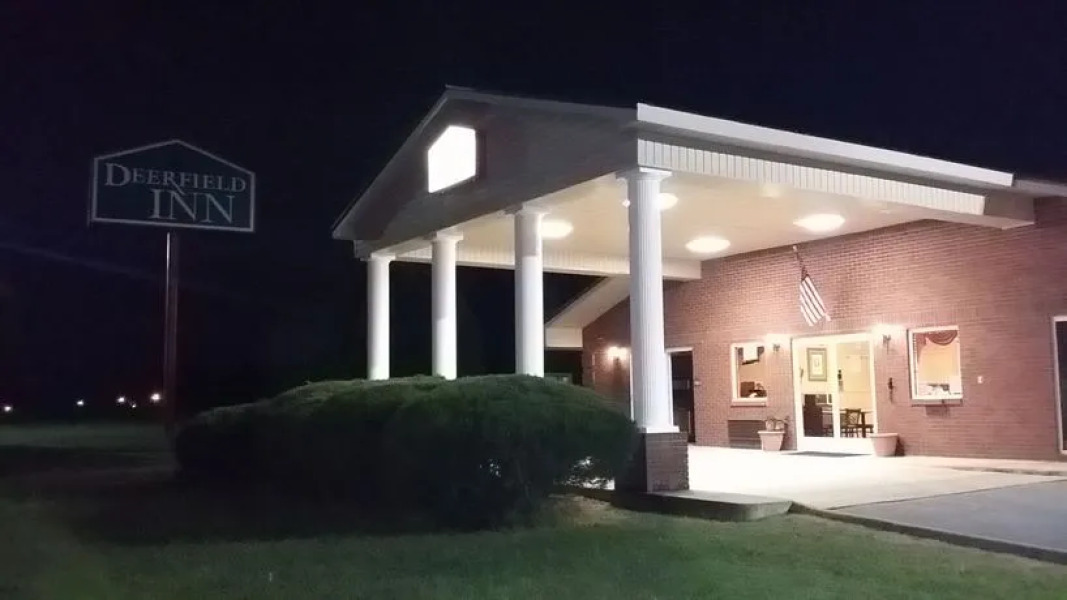 Deerfield Inn and Suites
