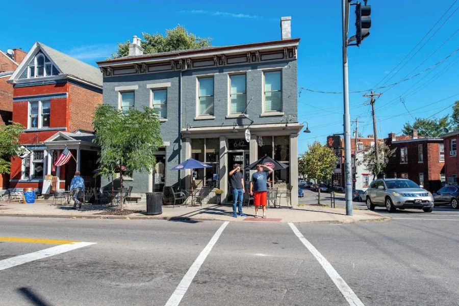 Heart of Mainstrasse Apt 4