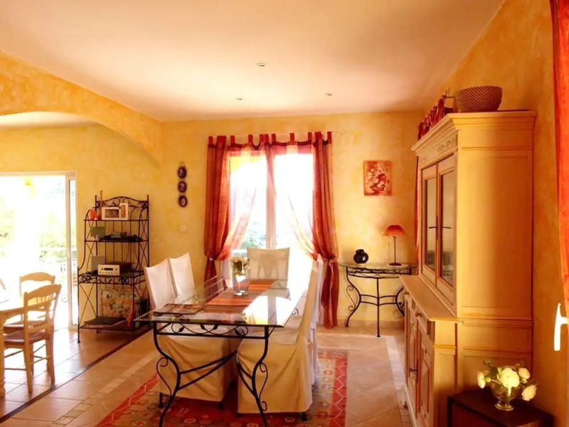 Villa With 3 Bedrooms in Bormes-les-mimosas, With Private Pool and Enc