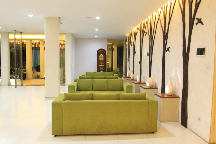 Front One Resort Magelang