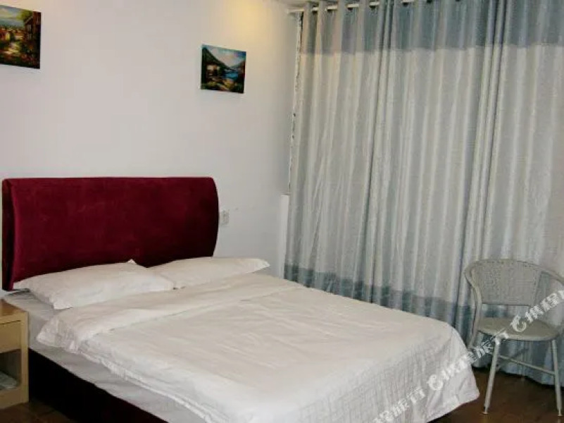 Lu'an Wan'an Hotel (Vehicle Administration Office East Bus Station)