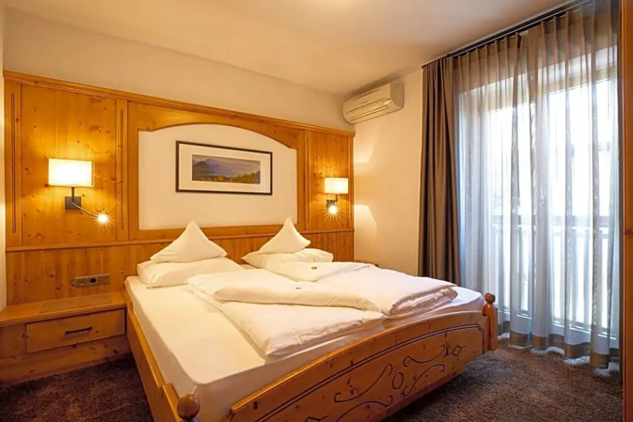 Отель Patriarch