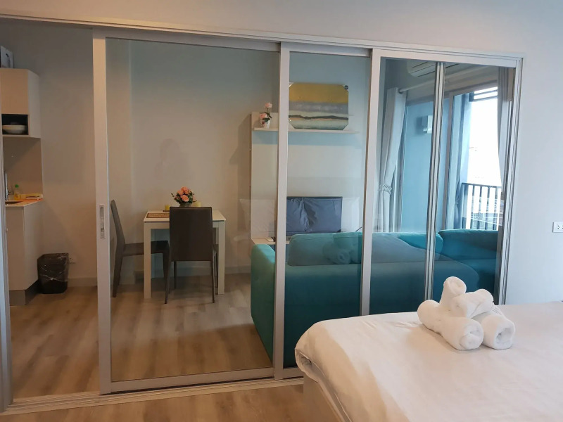 2BR Centric Sea 843 by Pattaya Holiday