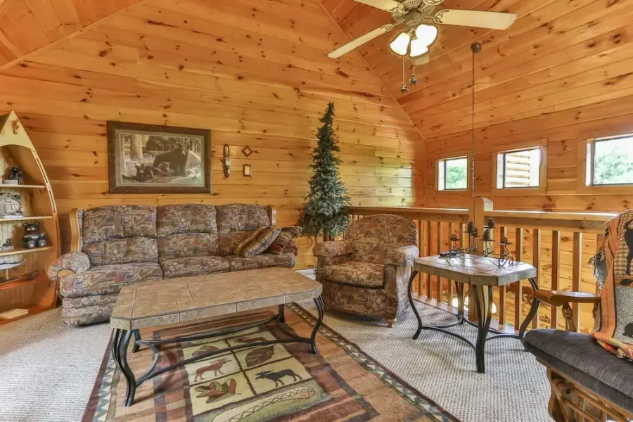 CHEROKEE SUNRISE LODGE Apartment 4 NEVAEH CABIN RENTALS