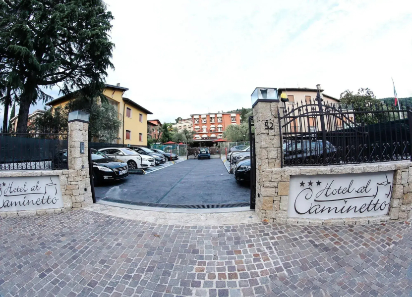 Hotel Ristorante Al Caminetto WorldHotels Crafted Adults Only
