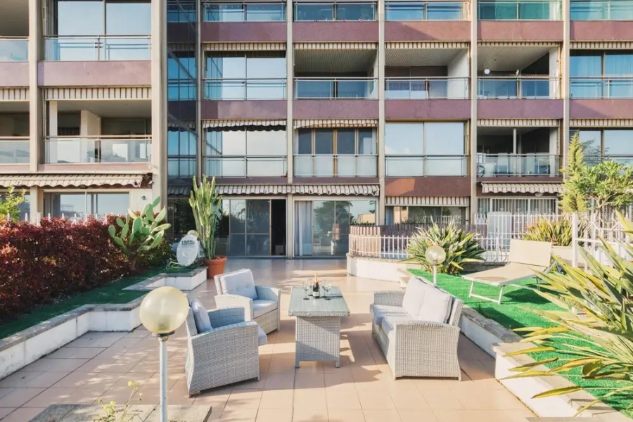 I Giardini del Sole con Piscina by Wonderful Italy