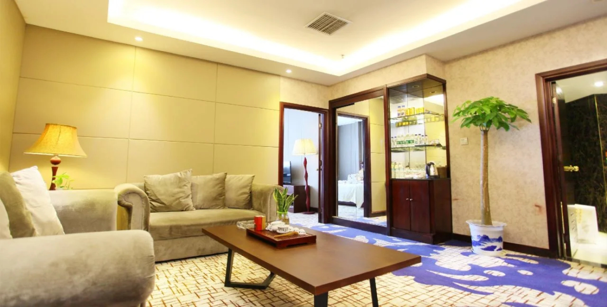 Peace International Hotel
