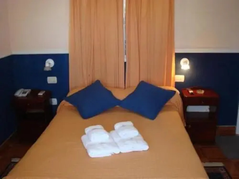 Hotel La Giralda Caz