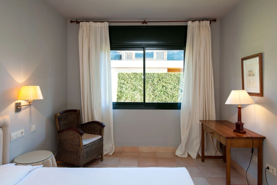 Torremirona Aparthotel Vila Birdie