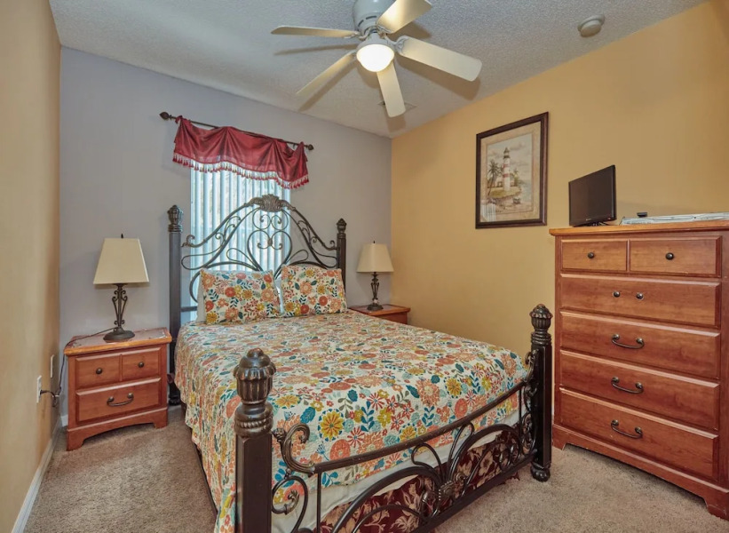 Redawning Crystal Cove Loop Apartment