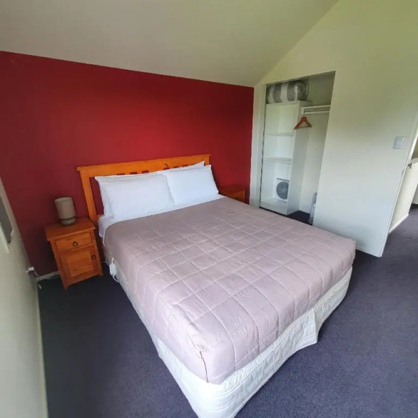 Kuirau Chalet Villa 3-bedroom Twin Lake