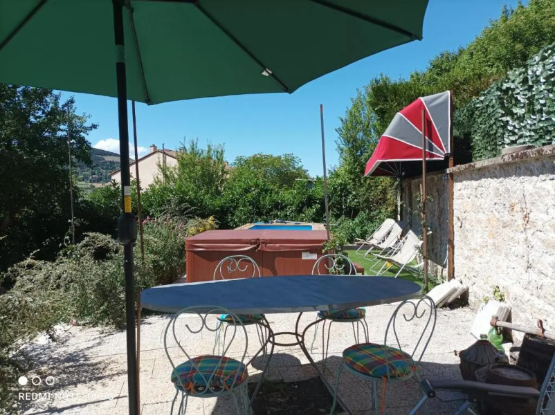 LES TONNELLES DE MANAL Charmante maison d'hôtes, sérénité absolue