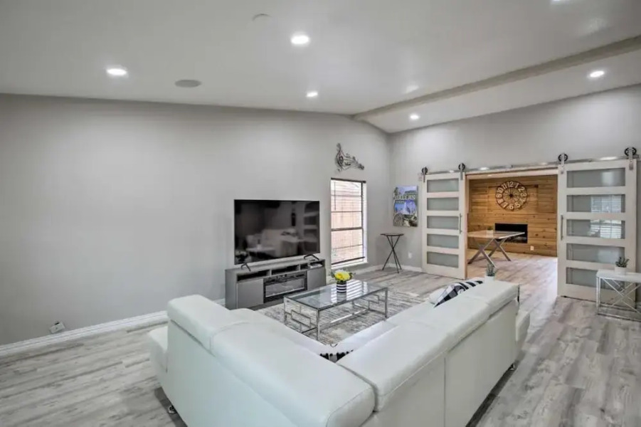 Collins Family-friendly Texas Home With Private Pool