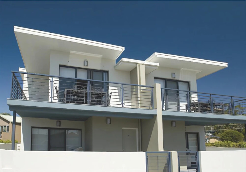 Mollymook Beachfront Executive Apartment
