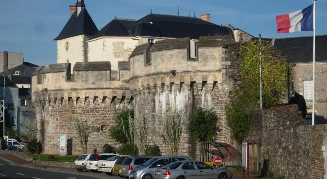 Loire-Séjours Gite Le Puits-Ferré