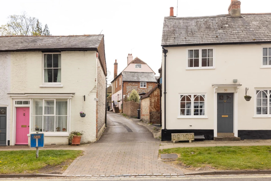 Lavender Folly - Cosy Accommodation Central Alresford