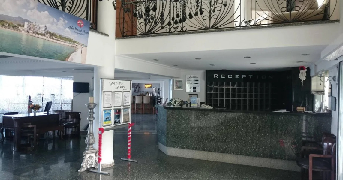 Ada Beach Hotel