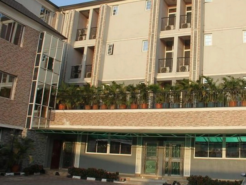 Solab Hotels And Suites