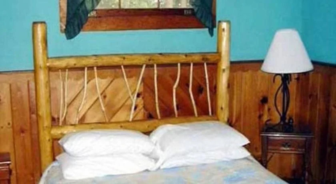 The Elms Waterfront - Two Bedroom Cottages