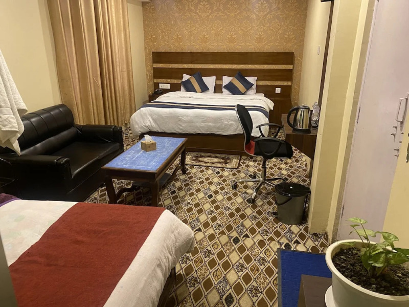 Taplejung Hotel Pathivara