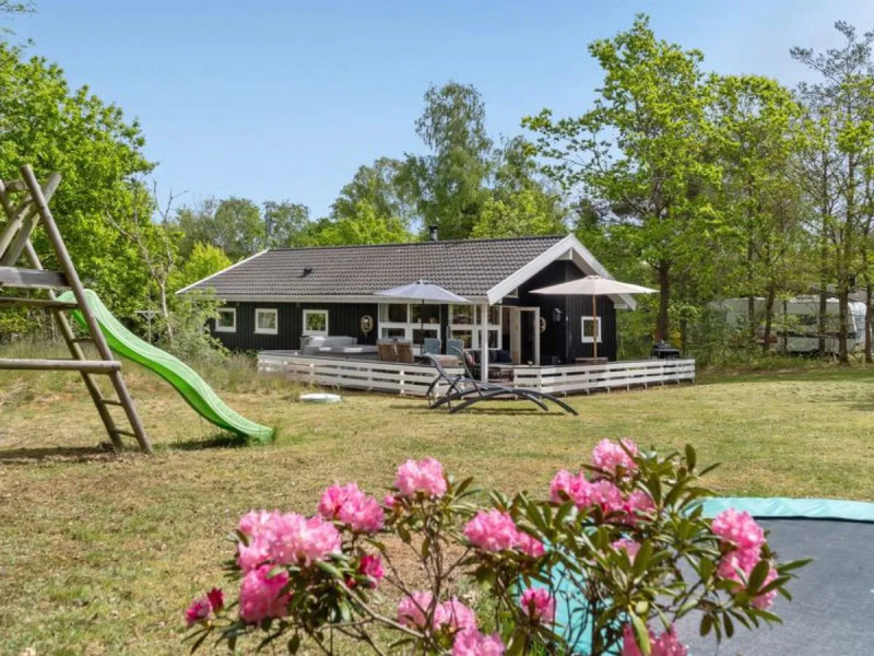 "Amola" - 1.5km from the sea in Sealand