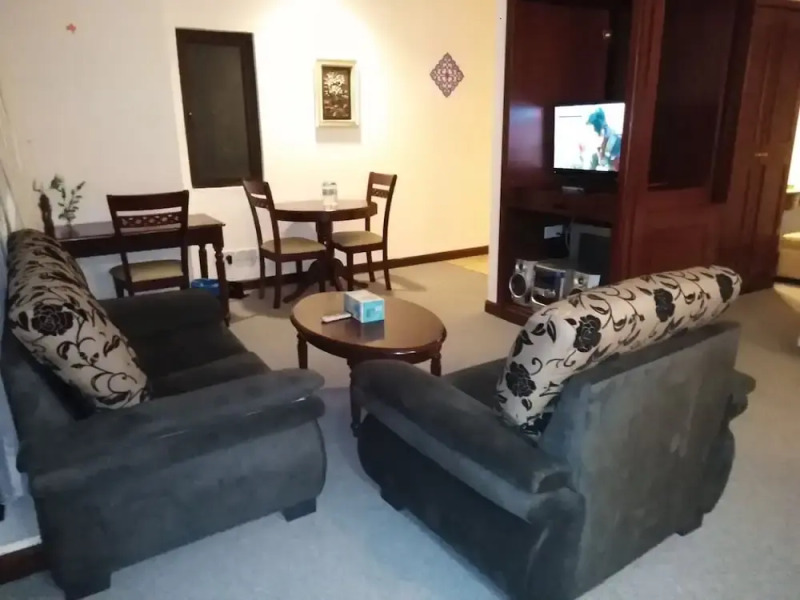 Raintree Apartment Suites at Times Square